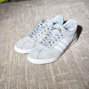 Adidas gazelles style color gray